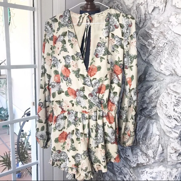 Cotton Candy | Floral Romper - Picture 3 of 8